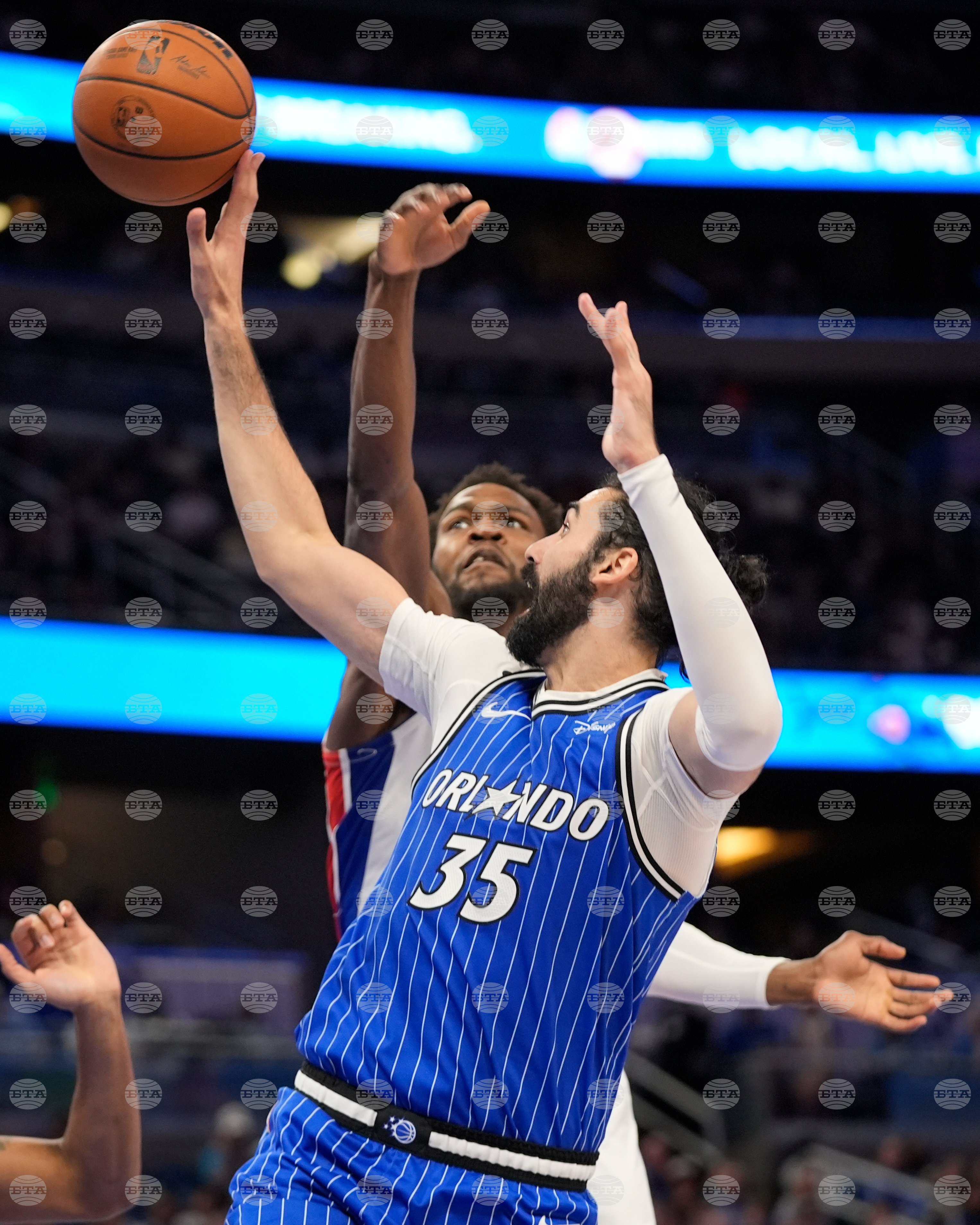 Pistons Magic Basketball