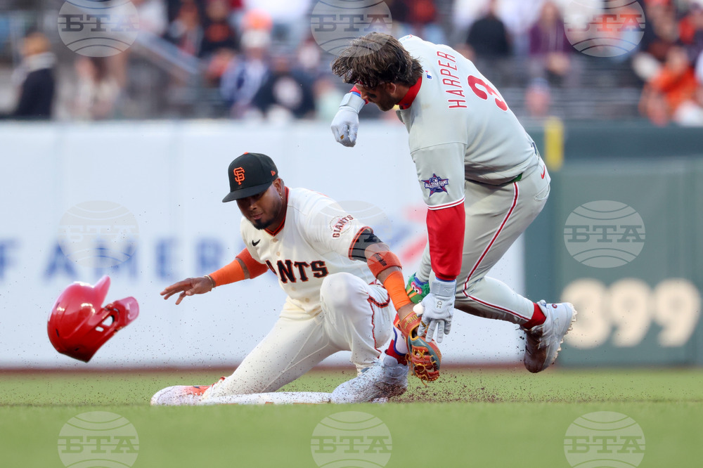 Phillies Giants Baseball