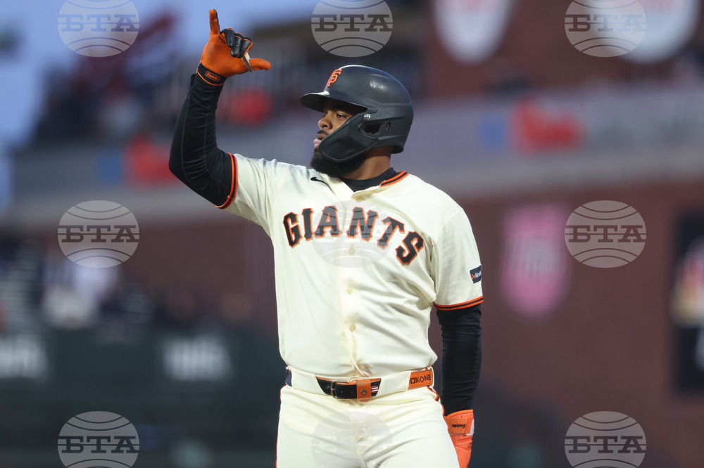 Phillies Giants Baseball