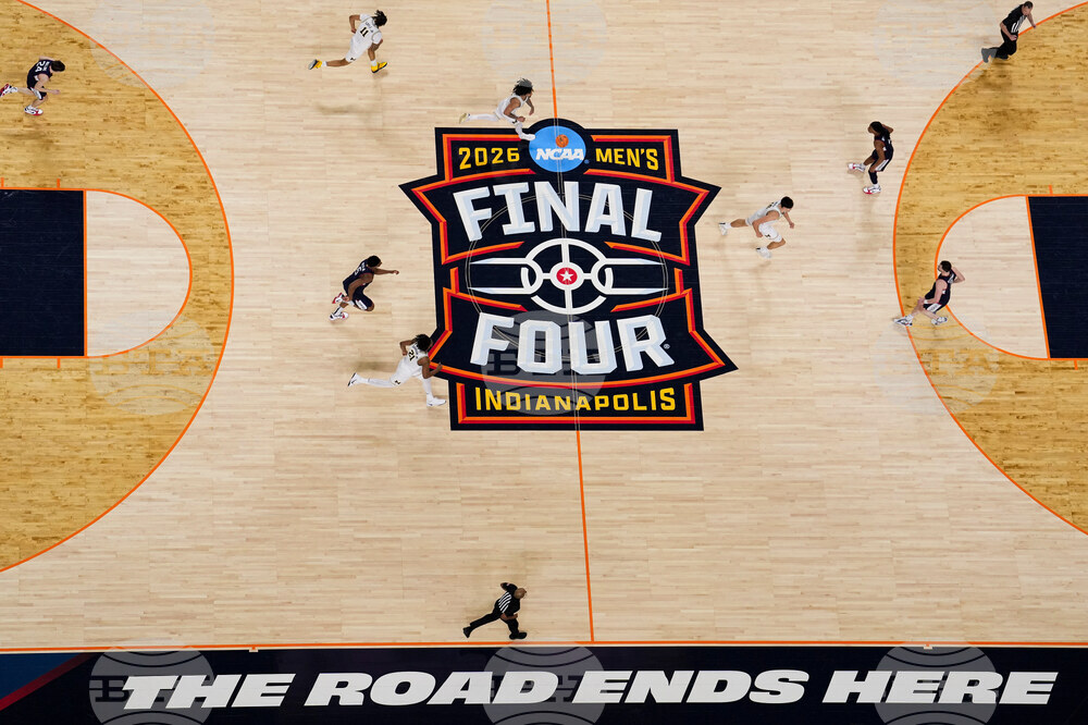 NCAA UConn Michigan Basketball