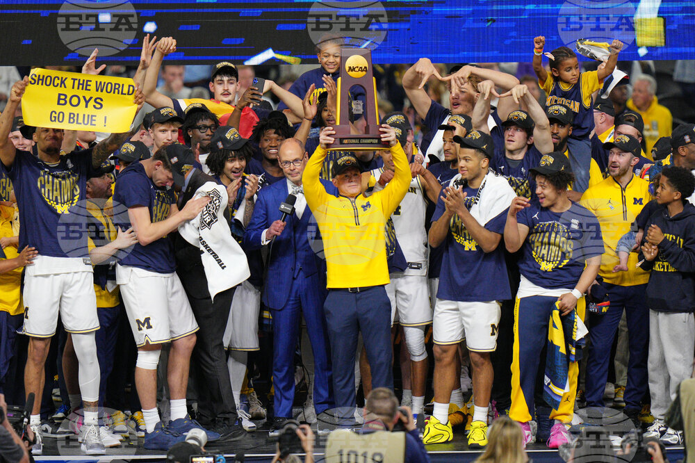 NCAA UConn Michigan Basketball