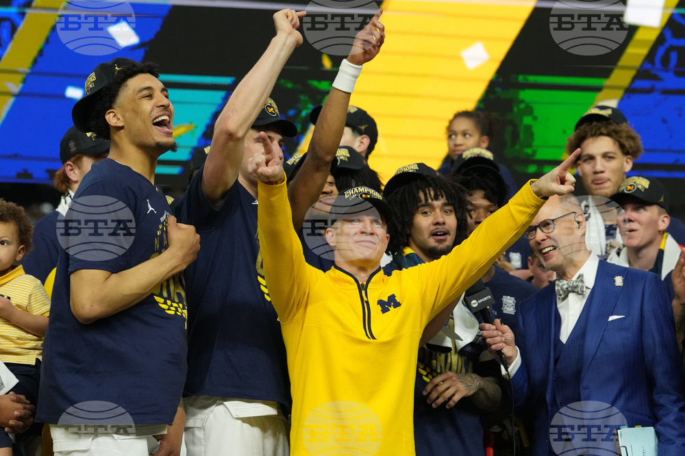 NCAA UConn Michigan Basketball