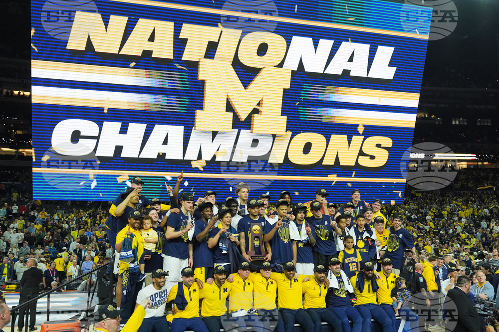 NCAA UConn Michigan Basketball