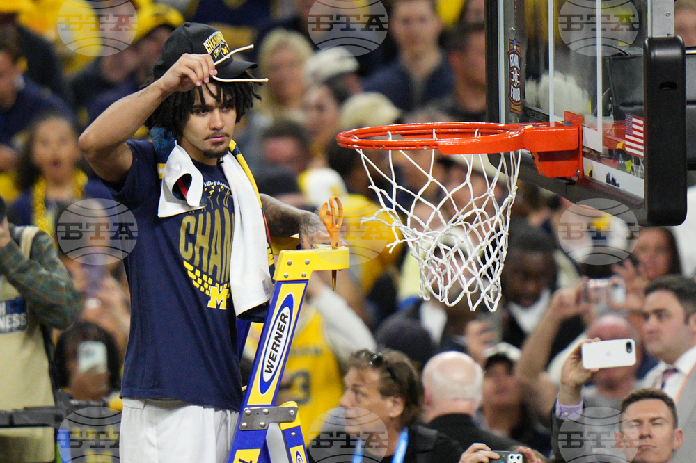 NCAA UConn Michigan Basketball