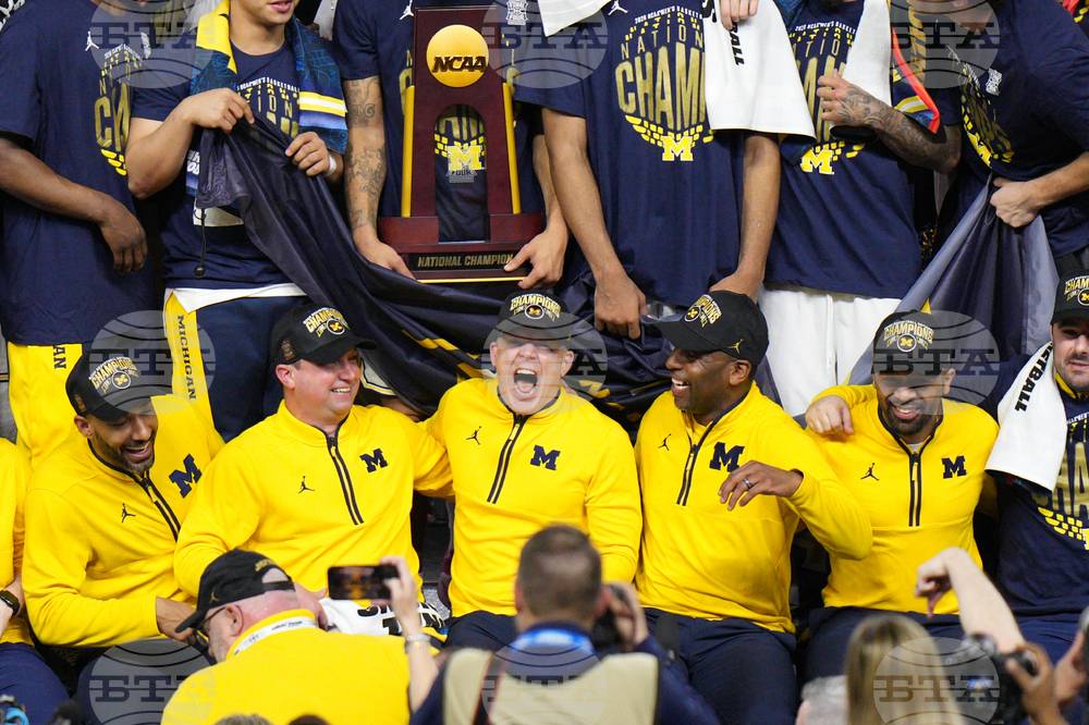 NCAA UConn Michigan Basketball