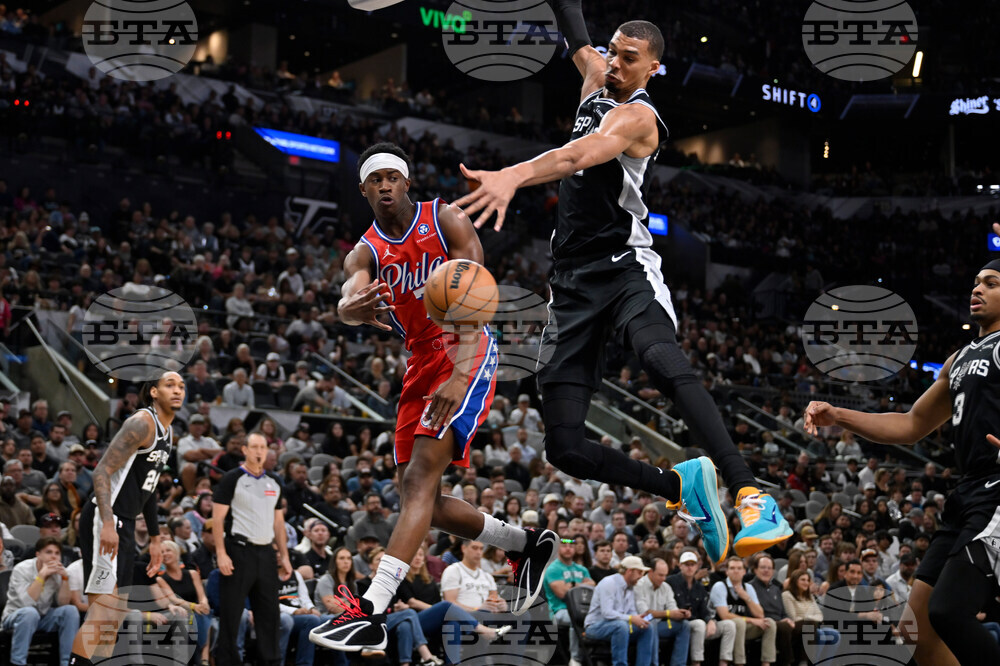 76ers Spurs Basketball