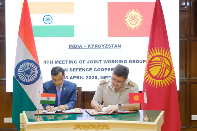 КАБАР: Киргизстан и Индия обсъдиха в Делхи военното сътрудничество