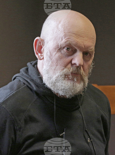 Вдъхновението се открехва с много повторение, труд, постоянство и себеотдаване, казва днешният рожденик Валентин Ганев