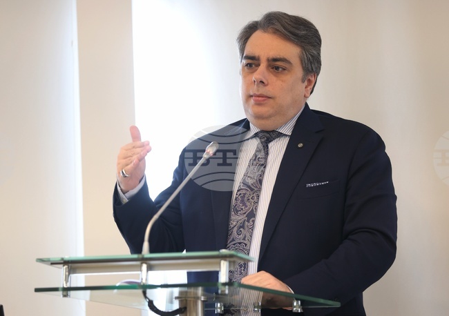 Лидерът на „Продължаваме промяната" Асен Василев ще закрие изборната кампания в Хасково 