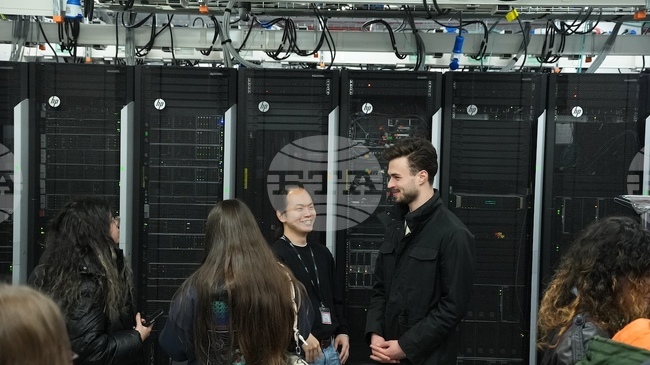 Американски университет в България: Как се създава мост между образованието и високотехнологичната индустрия в България