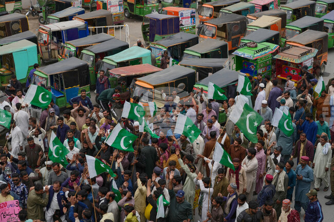 Pakistan Iran War Fuel