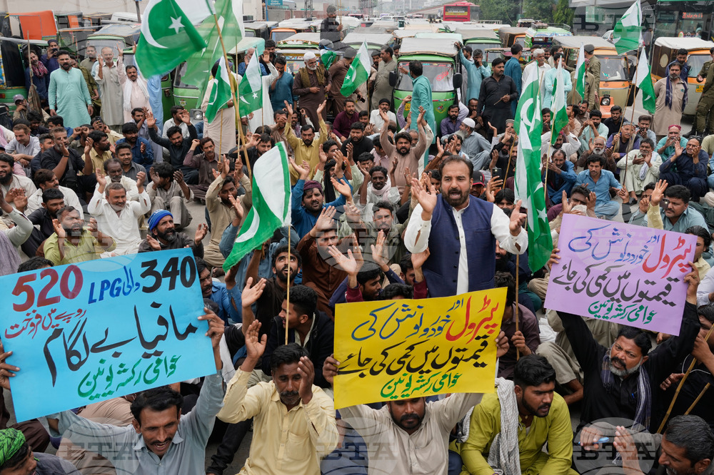 Pakistan Iran War Fuel