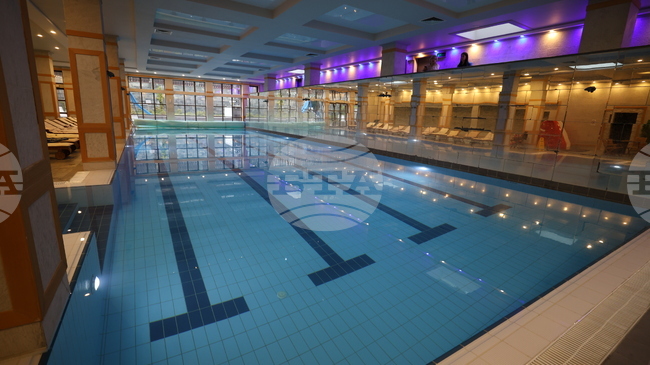 В хотел 7 Pools в Банско привлича първо СПА центърът, който предлага голямо разнообразие от услуги, каза управителят и съсобственик на комплекса