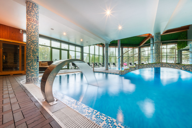 Биоенергиен масаж със сребърни ръкавици е от последно въведените процедури в СПА хотел „Олимп“ във Велинград 