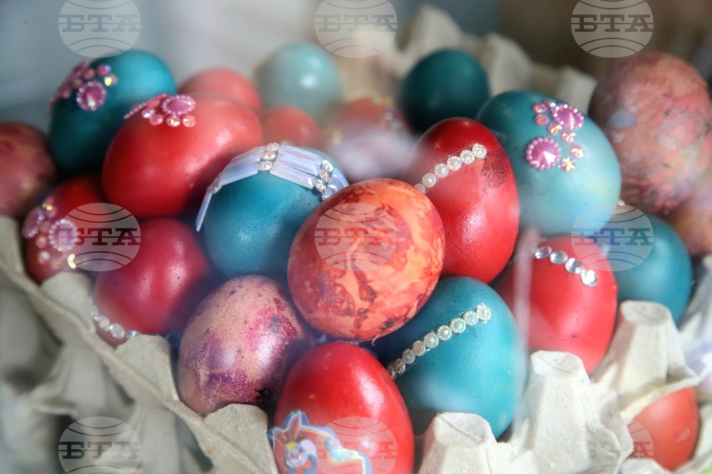 Serbia Keeps Easter Egg Tradition for Good Friday
