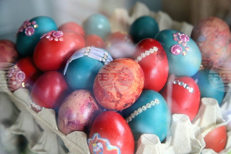 Serbia Keeps Easter Egg Tradition for Good Friday