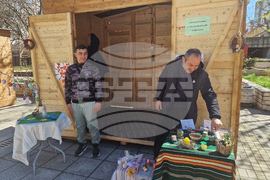 Разград - Великденски базар - читалища