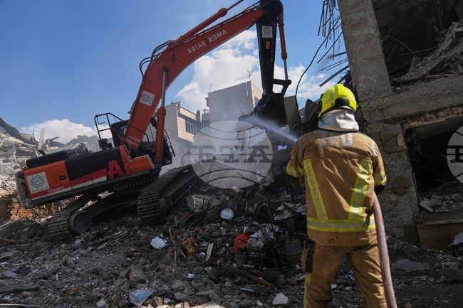 Ирански жп линии се връщат към експлоатация; възстановяването продължава