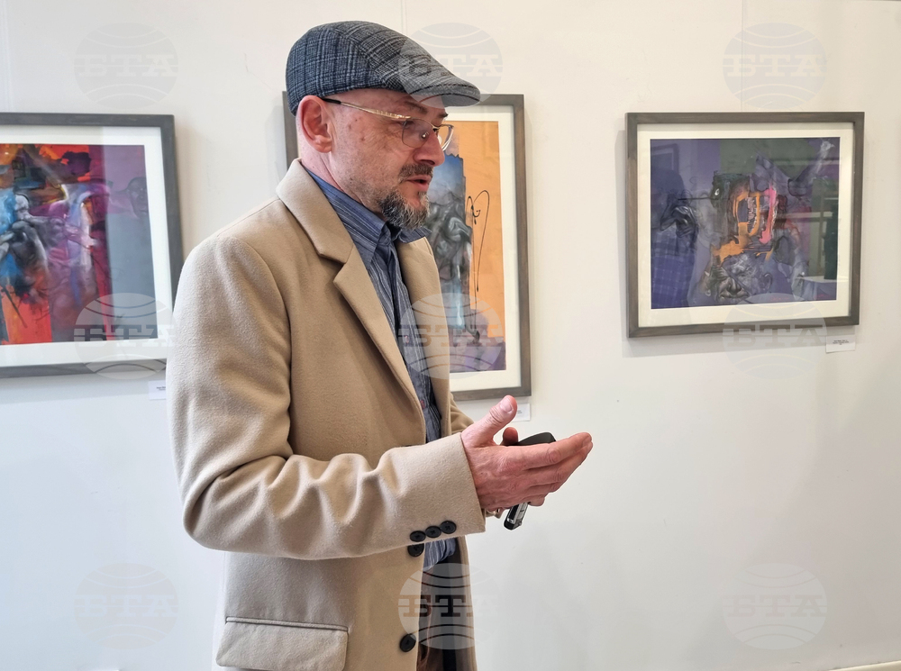 Варна - Боян Янев - изложба „Пътуване отвъд безкрайността“