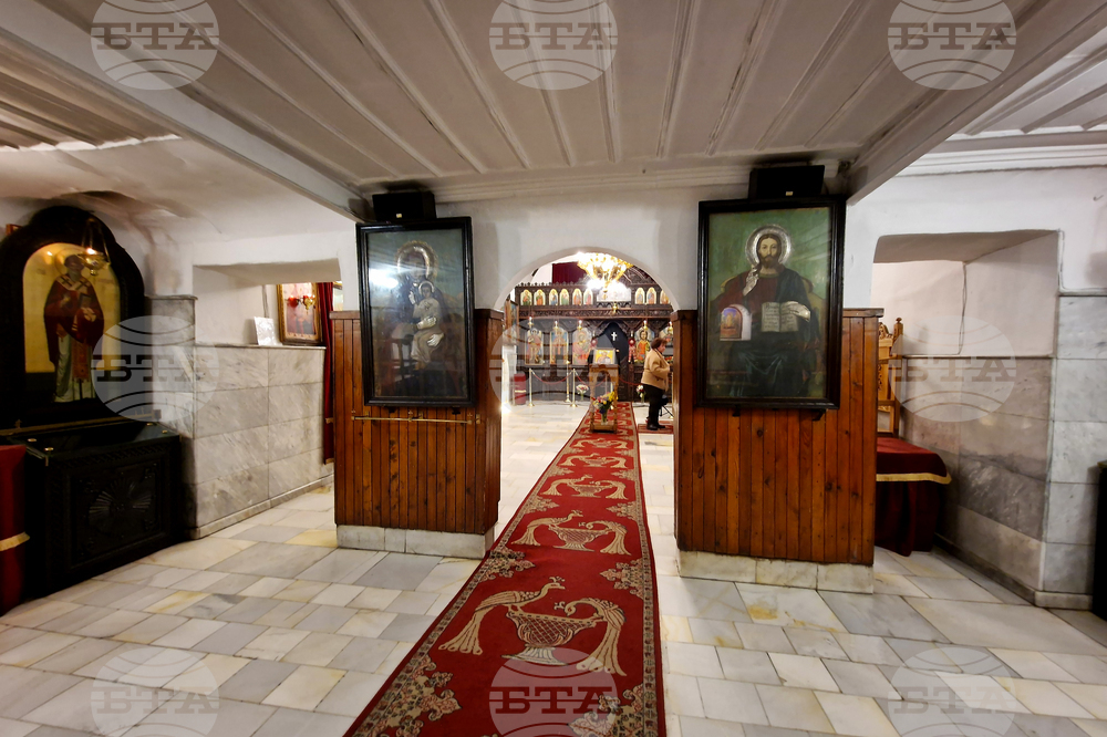 Софийска митрополия - старинен храм „Света Петка“ - социална кухня