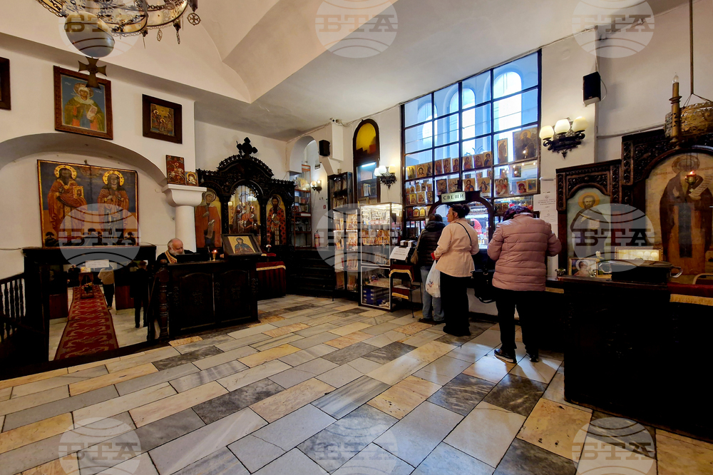 Софийска митрополия - старинен храм „Света Петка“ - социална кухня