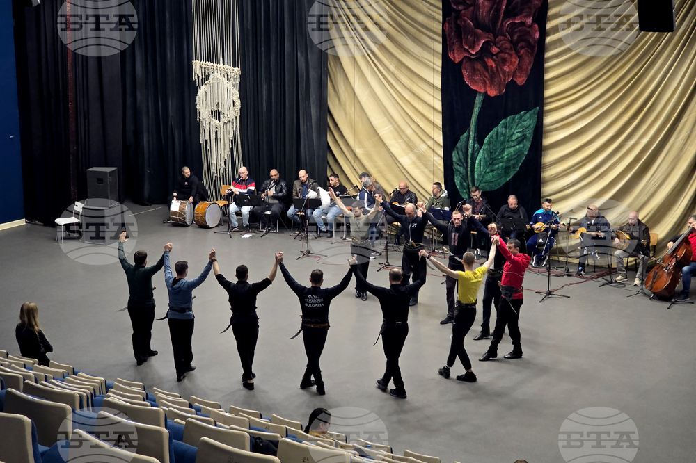 Благоевград - ансамбъл „Пирин“ - репетиция