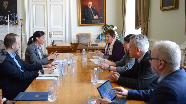 Innovation Minister Mladenova, BAS President Discuss Technology Transfer, Strengthening Cooperation