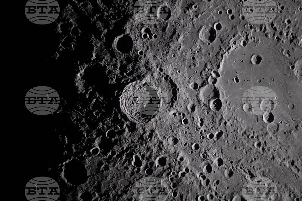 NASA Artemis Moonshot