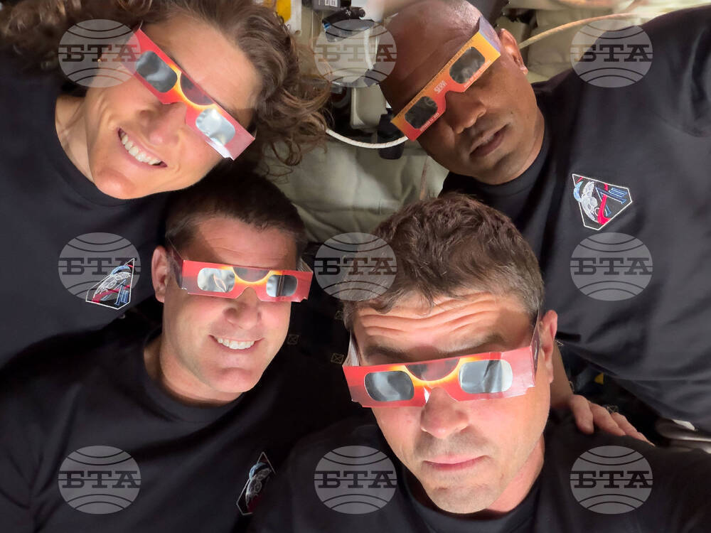 NASA Artemis Moonshot