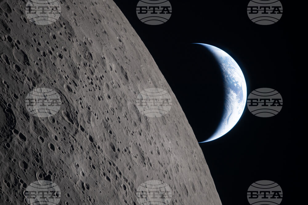 NASA Artemis Moonshot