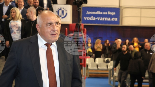 Партия ГЕРБ не обещава, тя показва какво е направила, каза във Варна лидерът Бойко Борисов