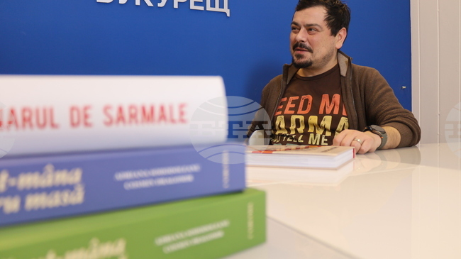 Румънец колекционира сарми и мечтае да направи музей; в него ще има и експонати от България