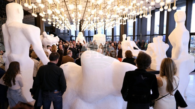 С изложбата „Общуване“ Павел Койчев зададе силен старт на пролетния „Салон на изкуствата“, каза Андрияна Петкова, изпълнителен директор на НДК