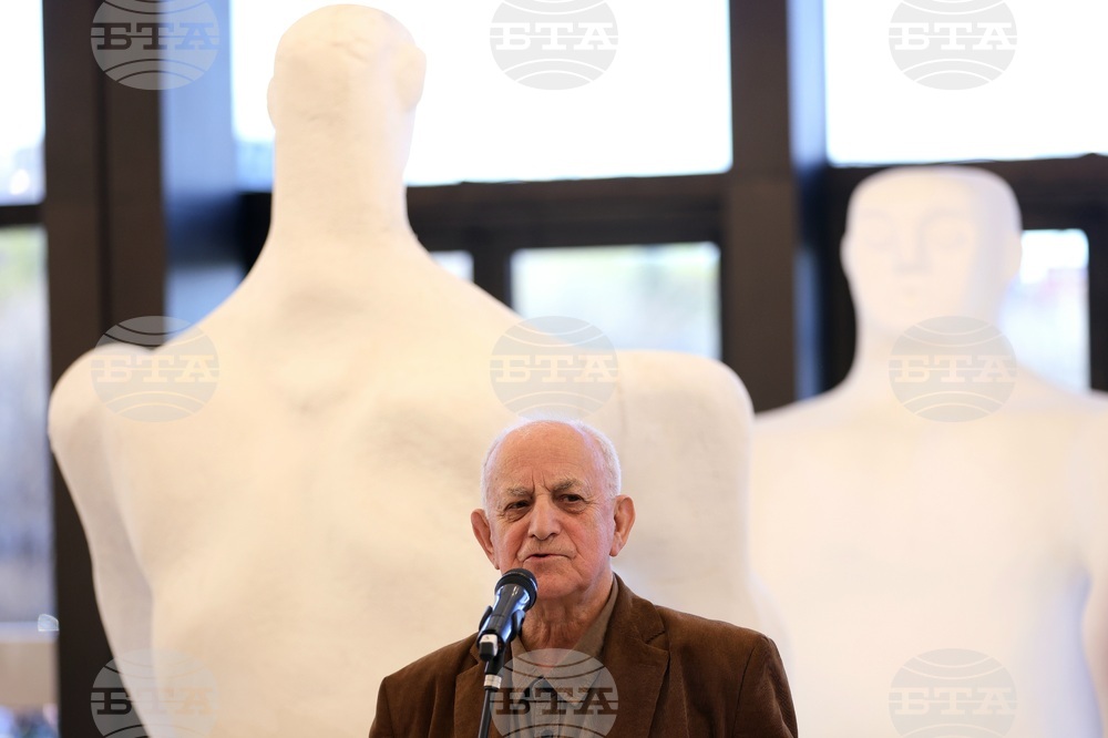 Изложба „Общуване“ на Павел Койчев - откриване