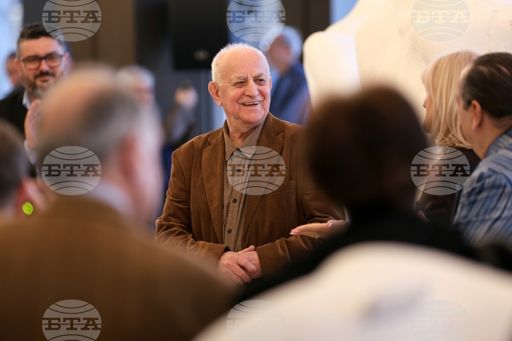 Изложба „Общуване“ на Павел Койчев - откриване