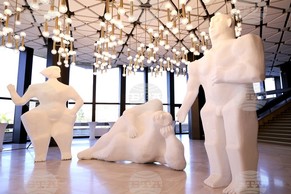 Изложба „Общуване“ на Павел Койчев - откриване