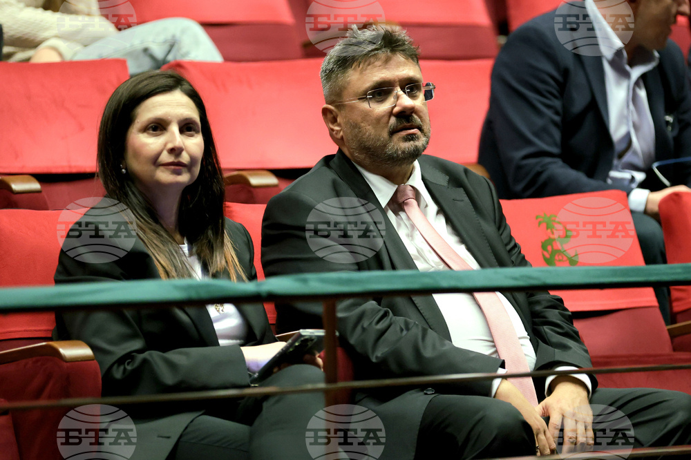 Сатиричен театър "Алеко Константинов" - "Златен кукерикон" - награди