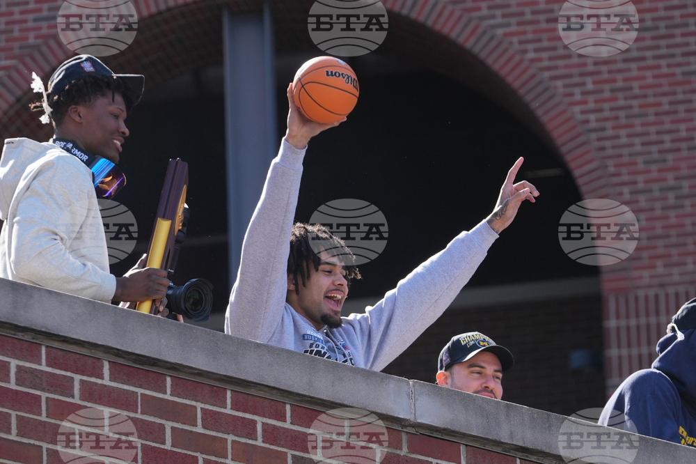 Champion Michigan Basketball