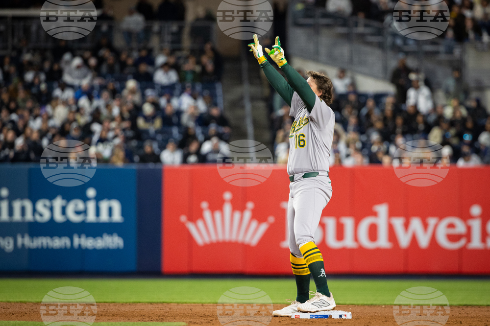 Athletics Yankees Baseball