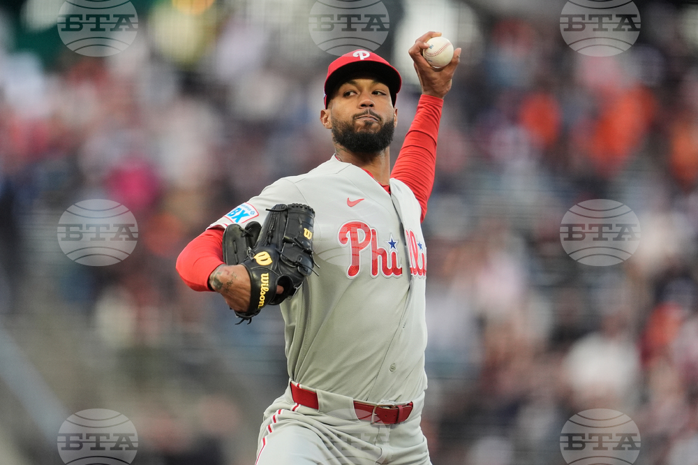 Phillies Giants Baseball