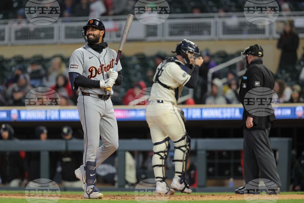 Tigers Twins Baseball