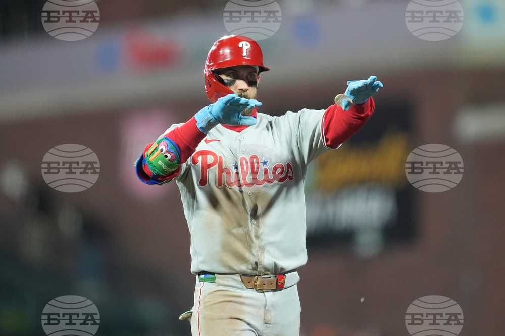 Phillies Giants Baseball