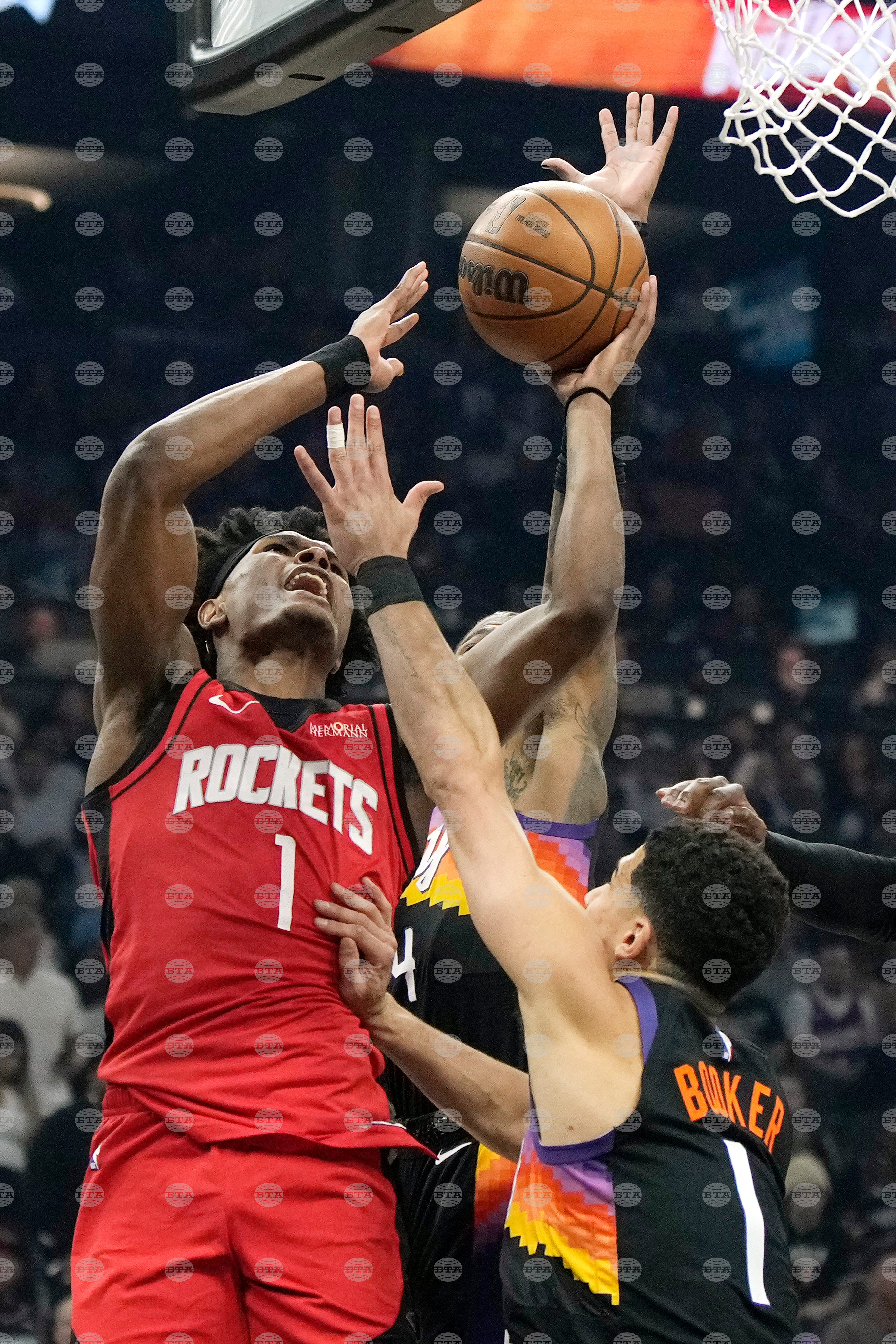 Rockets Suns Basketball