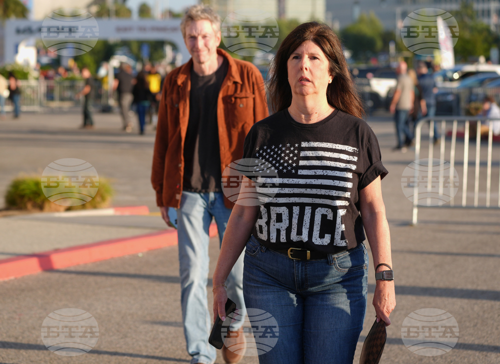 Bruce Springsteen in Concert - Inglewood, Calif.