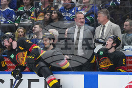 Golden Knights Canucks Hockey