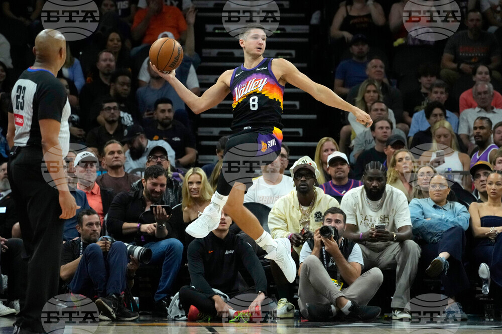 Rockets Suns Basketball