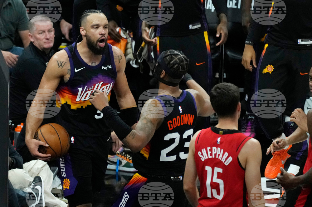 Rockets Suns Basketball