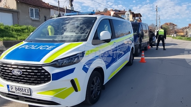 Тринайсет души са арестувани при специализирана полицейска операция в Русе