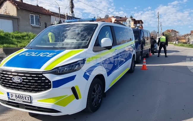 Тринайсет души са арестувани при специализирана полицейска операция в Русе