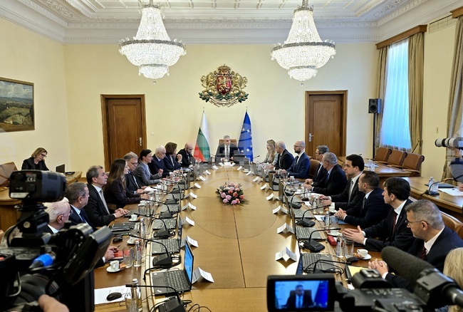 С близо 1,2 милиона евро служебното правителство компенсира неприетите деца в детски градини